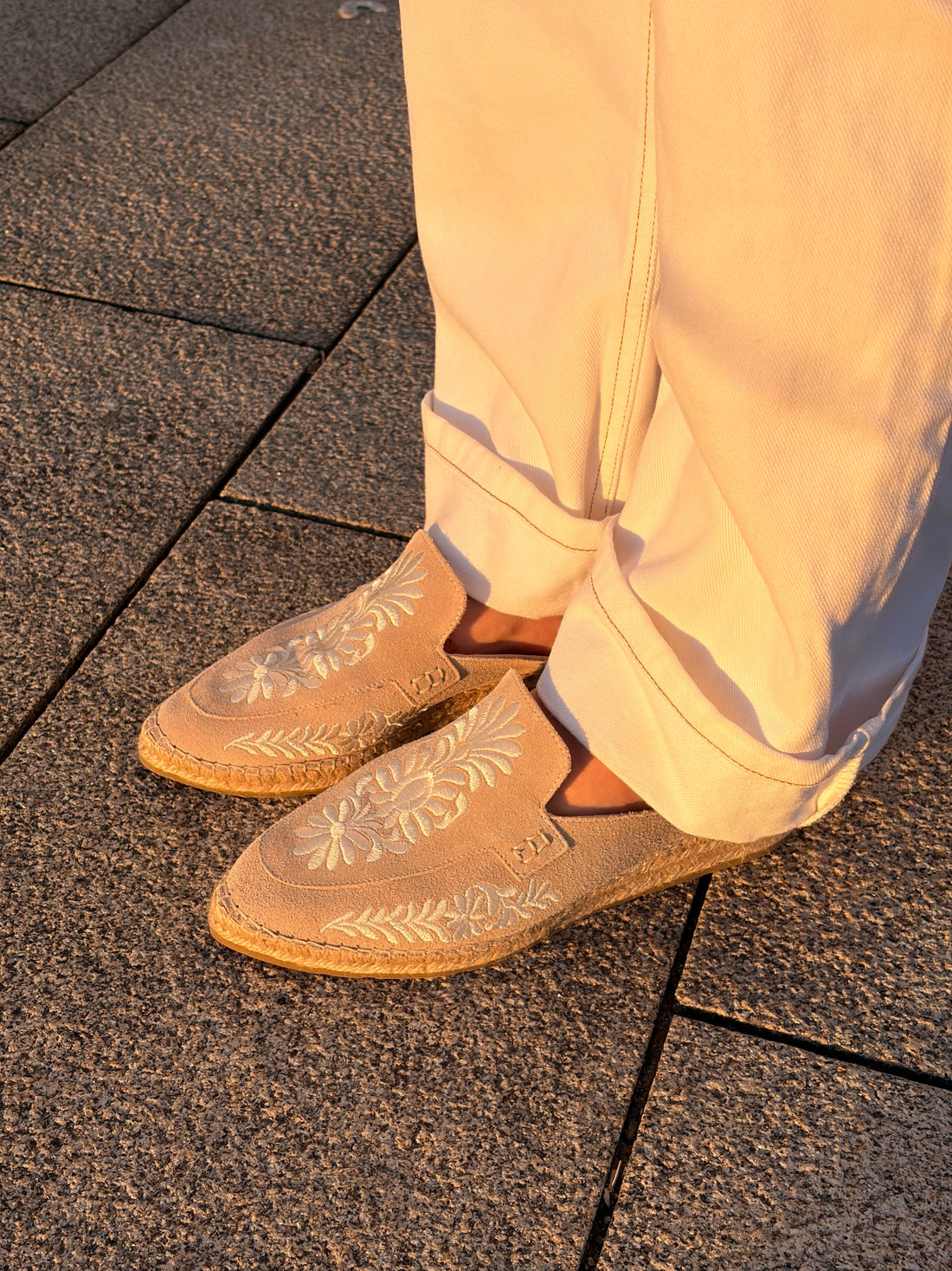 Mules Talavera zapato plano estilo venecianas friulane o slippers hechas en España cosidas a mano.