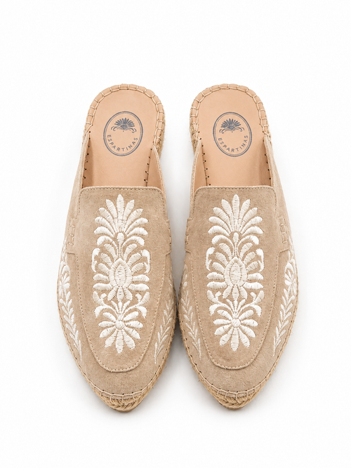 Mule Talavera Snow White